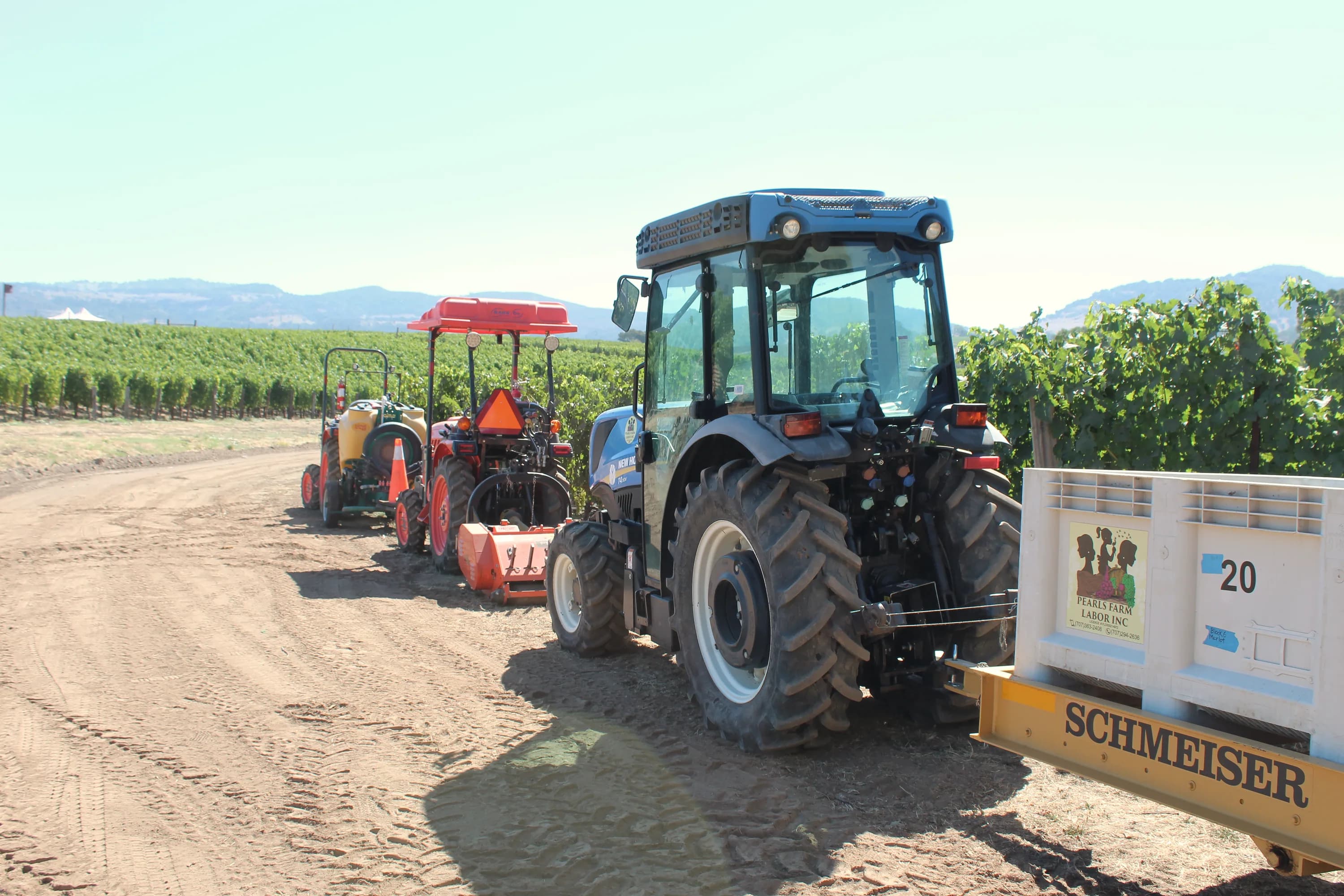 Tractor de Pearls preparado para trabajo de campo